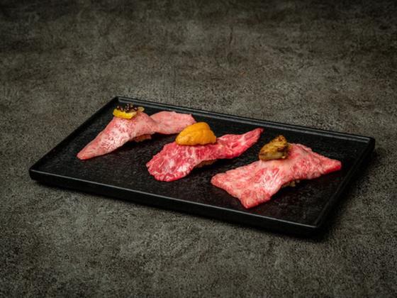 ＧＹＲＯ ＨＯＬＤＩＮＧＳ株式会社／和牛焼肉　やくにく　新宿三丁目店03のアルバイト写真