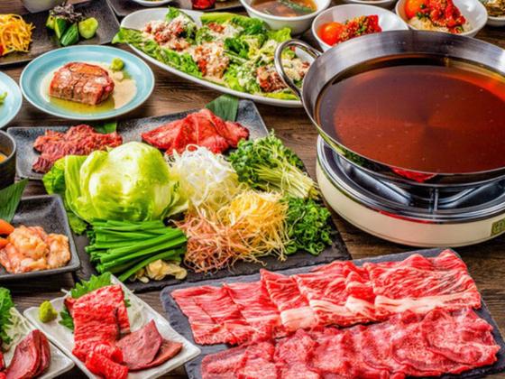 ＧＹＲＯ ＨＯＬＤＩＮＧＳ株式会社／和牛ホルモン一頭買い　肉刺し　うしはち　五反田店03のアルバイト写真