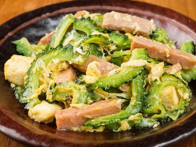 ＧＹＲＯ ＨＯＬＤＩＮＧＳ株式会社／沖縄料理 なんくるないさー 芝浦ブルーフロント店01のアルバイト写真