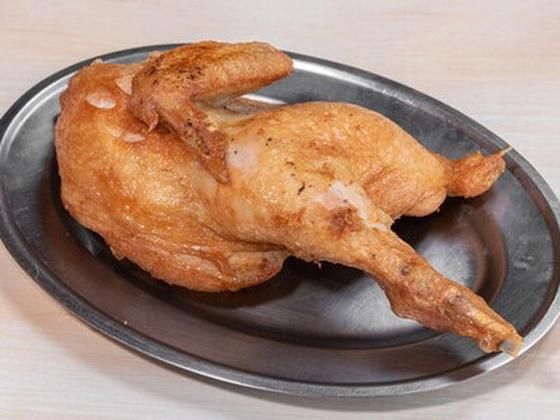 ＧＹＲＯ ＨＯＬＤＩＮＧＳ株式会社／小樽ザンギとサケ　半身揚げのジョニー01のアルバイト写真