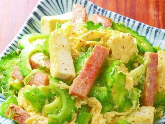 ＧＹＲＯ ＨＯＬＤＩＮＧＳ株式会社／ナンクルナイサ　きばいやんせー　神保町店01のアルバイト写真