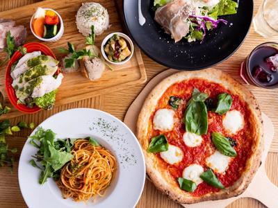 ＧＹＲＯ ＨＯＬＤＩＮＧＳ株式会社／ESOLA 松江駅前店01のアルバイト写真
