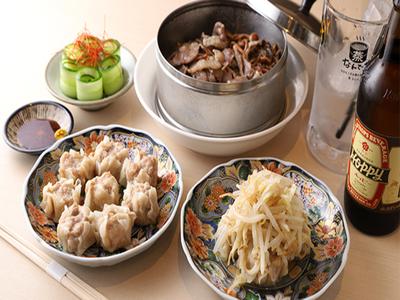 ＧＹＲＯ ＨＯＬＤＩＮＧＳ株式会社／蒸 なんで､や さいたま新都心店03のアルバイト写真