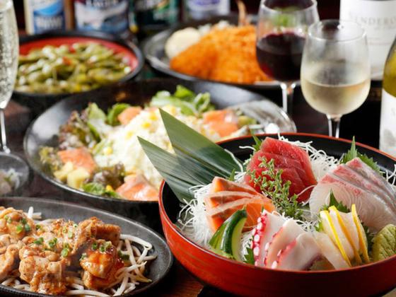 ＧＹＲＯ ＨＯＬＤＩＮＧＳ株式会社／海鮮食飲市場　マルカミ食堂　ドックヤード02のアルバイト写真