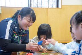 浜松市芳北小放課後児童会 学童・児童指導員【パート】(23510)のアルバイト写真