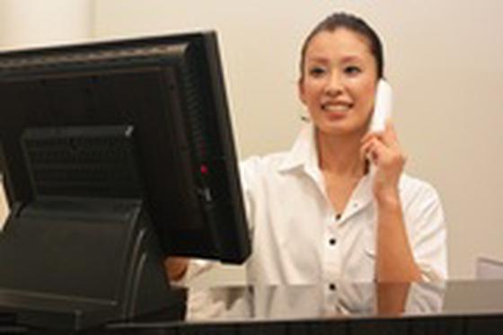 HAIR SALON IWASAKI 沖縄江洲店［パート］コンシェルジュ(株式会社ハクブン)のアルバイト写真