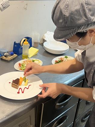 ハイランドリゾート株式会社[正]調理スタッフ9のアルバイト写真