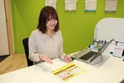 保険見直し本舗　アピタ桑名店/cl20400のアルバイト写真