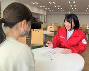 イオン茨木 ドコモ携帯コーナー(正社員)のアルバイト写真