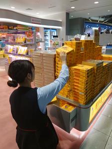 JAL PLAZA 福岡空港店のアルバイト写真