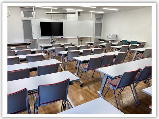 JAM株式会社　大学用務員/契約社員/西宮市【001】のアルバイト写真