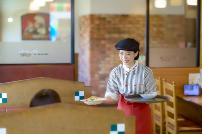 ジョリーパスタ 掛川インター店[JP0512］のアルバイト写真