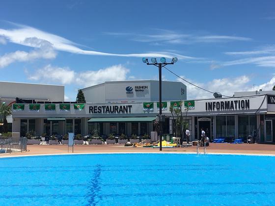 よみうりランド ラ・ピシーヌ[10093]のアルバイト写真