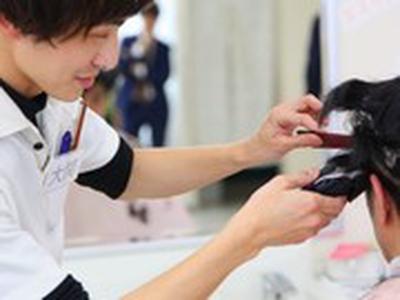 カットクラブ　三本木店のアルバイト写真