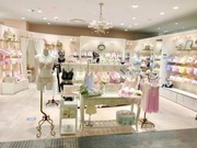 リサマリ なんばマルイ店のアルバイト写真