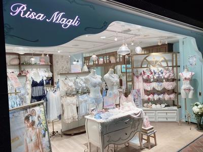 リサマリ天神地下街店のアルバイト写真