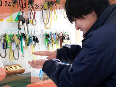 株式会社ケーシン 中型トラックドライバー【日勤】のアルバイト写真