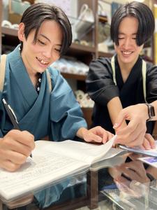 CiiNA CiiNA 尾張旭店(正社員)のアルバイト写真