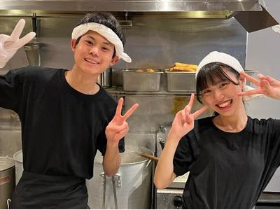 豚山 関内店02のアルバイト