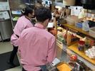 合同会社レオン ホールスタッフ　接客なしの仕事のしやすい環境。若いスタッフ活躍中のアルバイト写真