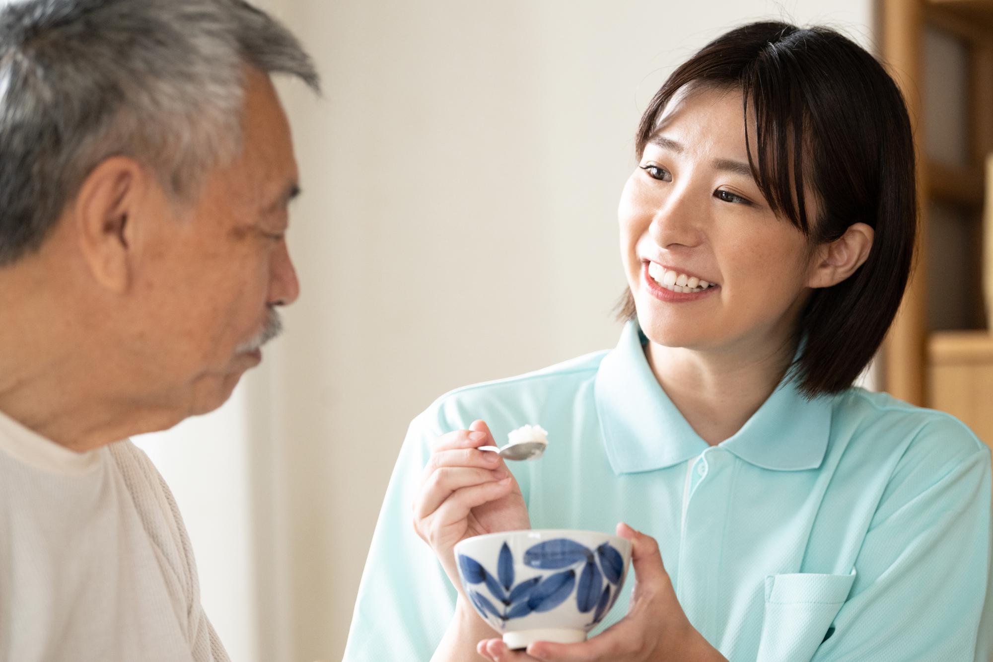 16:30～翌9:30／介護福祉士の資格を活かして働きませんか？...