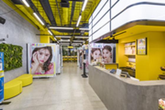 ME TOKYO SHINJUKU 5109Aのアルバイト写真