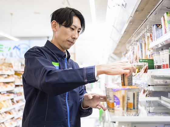 ファミリーマート敦賀マルハン店のアルバイト写真