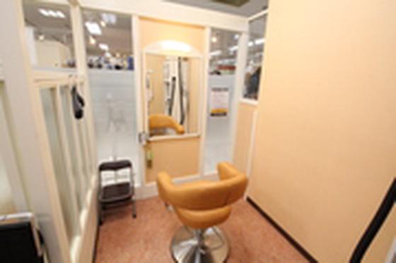 カットコムズ 新野々市店(正社員)のアルバイト写真