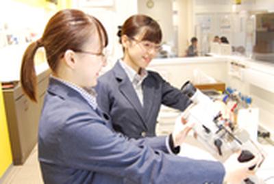 メガネフラワー 小手指店(フルタイム)のアルバイト写真