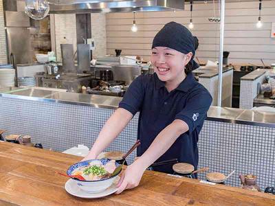 博多ラーメン鶴亀堂　大府店(大府店)_Fのアルバイト