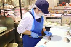 クイーンズ伊勢丹 十条店/(パート)鮮魚・水産加工スタッフ/早番+中番のアルバイト