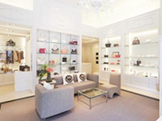 サロンドアルファード　本社カスタマーサポート（満田工業株式会社）のアルバイト写真