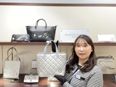 サロンドアルファード　高槻阪急スクエア店のアルバイト写真