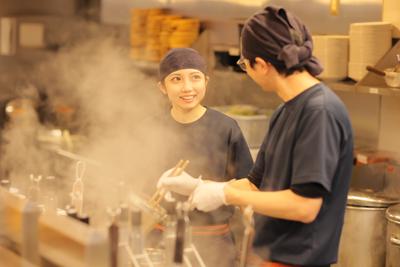 きゃべとんラーメン 横浜青葉台店(全時間帯スタッフ)のアルバイト写真