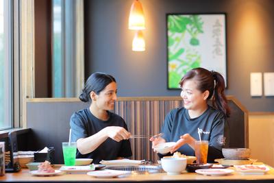 <NEW OPEN>焼肉きんぐ 磐田店(留学生スタッフ)のアルバイト写真