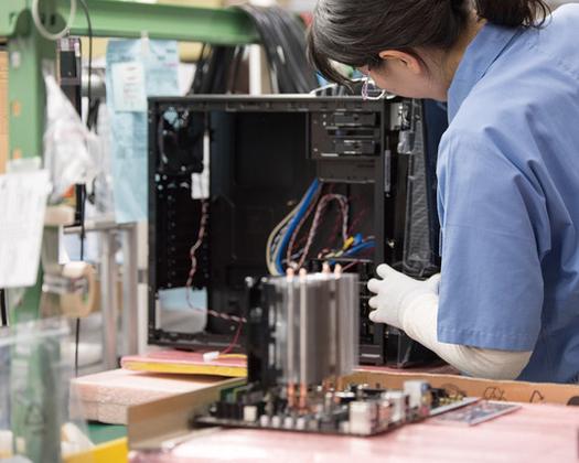 マウスコンピューター飯山工場のアルバイト写真