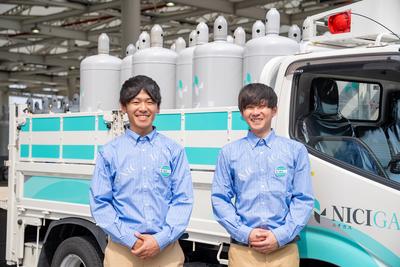 日本瓦斯運輸整備株式会社 埼玉営業所【LPガス配送・正社員】のアルバイト写真