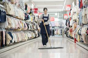 西松屋チェーン　０６３１　熊本江越店のアルバイト写真