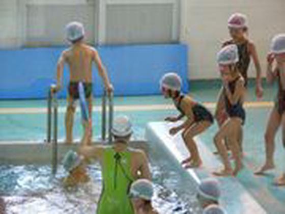 新田塚スイミングスクールふくいのアルバイト写真