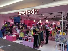 Lovetoxic イオンモール成田店(株式会社オダカ)(フルタイム)のアルバイト