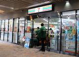 セブン-イレブン小田急マルシェ大和店のアルバイト写真