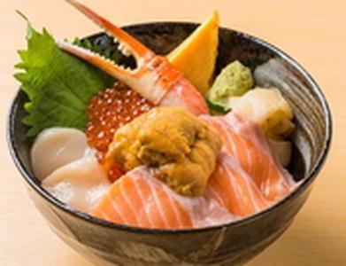 築地 海鮮丼 大江戸 豊洲市場内店のアルバイト写真