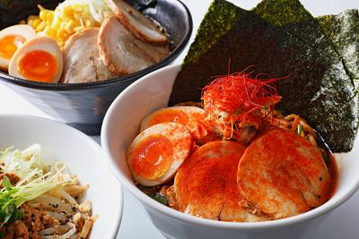 NOODLE BAR オクトのアルバイト写真