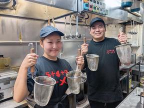 5+4+9ラーメン 那覇国際通り店のアルバイト写真