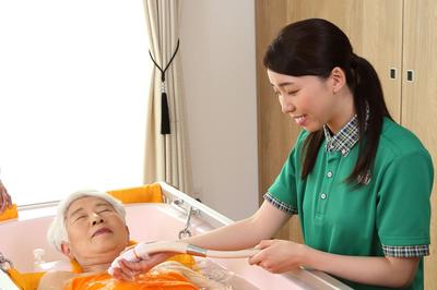 パナソニック エイジフリーケアセンター三河安城 訪問入浴の看護師(パート) (2928)のアルバイト写真
