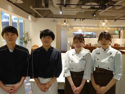 株式会社ピエトロ_ピエトロ キャナルシティ店01のアルバイト写真