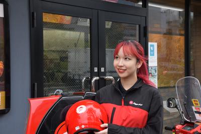 ピザハット 東戸塚店(インストアスタッフ)のアルバイト写真