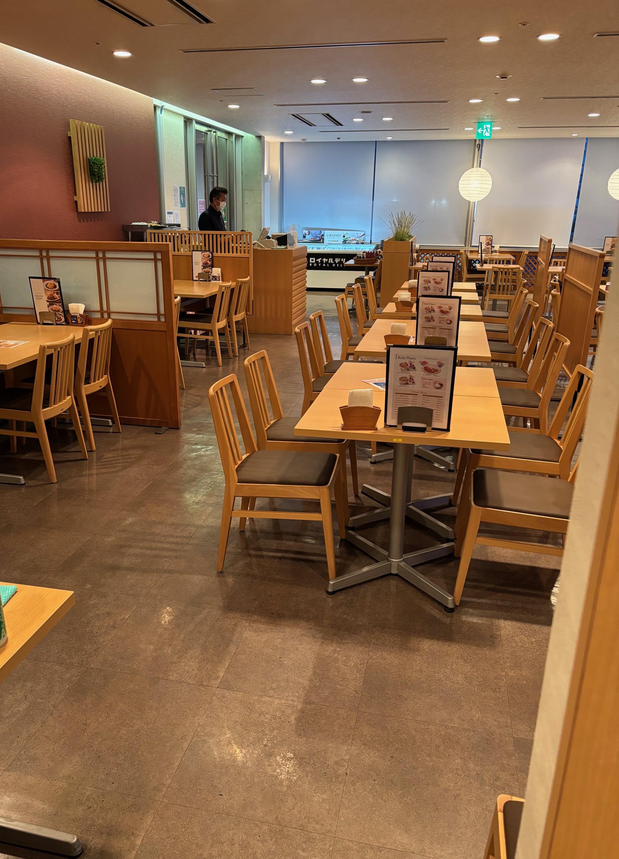 ＼嬉しいメリット盛りだくさん／ロイヤルコントラクトサービスでのお...