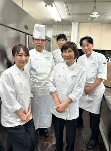 みずほ銀行キャフェテリア/198697のアルバイト写真