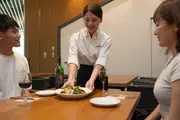 Royal Garden Cafe 青山/304109のアルバイト写真1